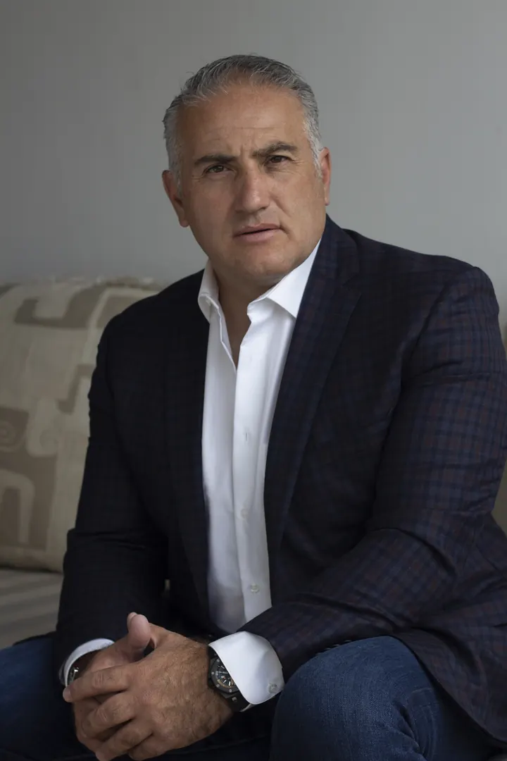 Retrato de Luis Alberto Valdez Ayala 8